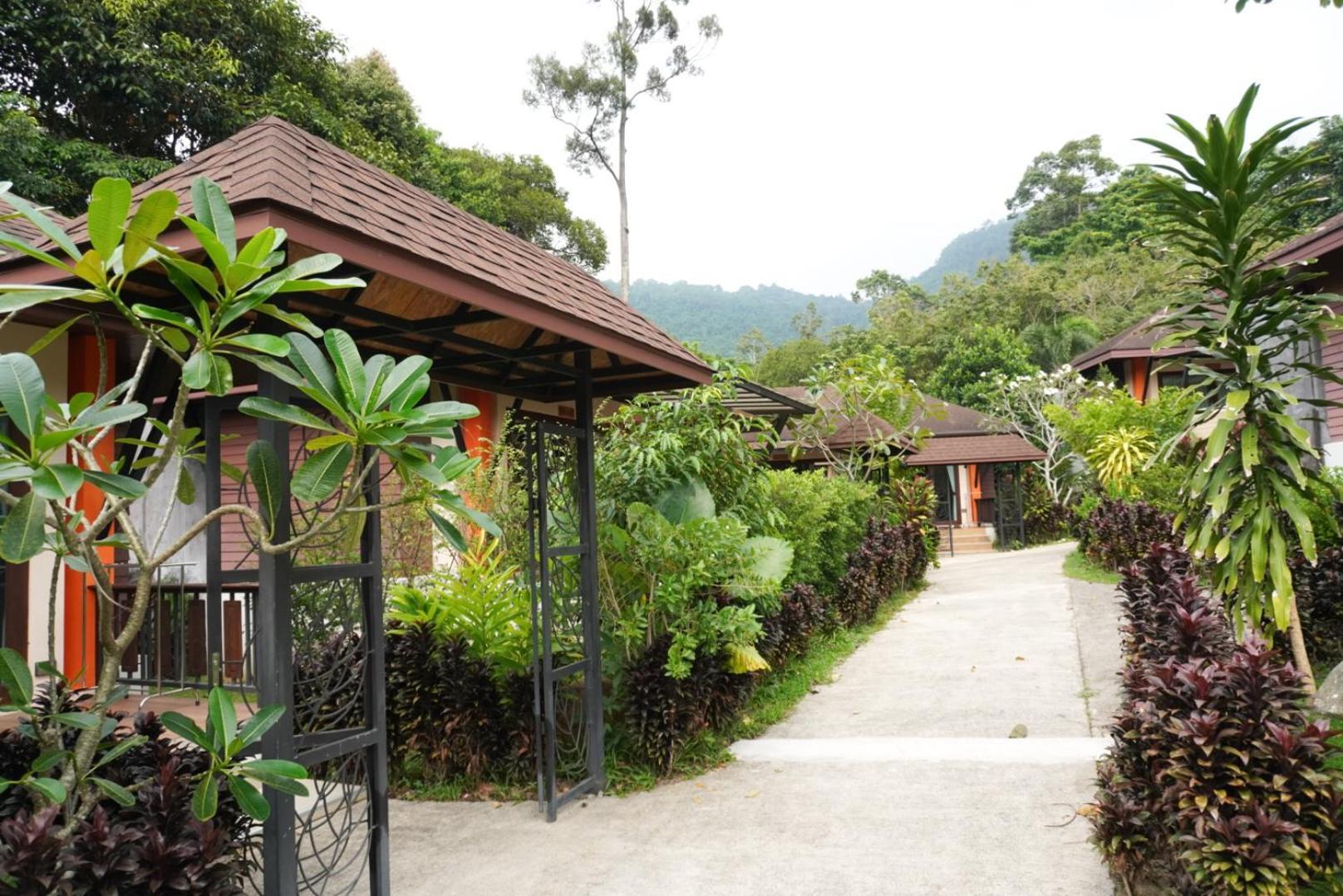 Cascade Tara 호텔 Na Mueang 외부 사진